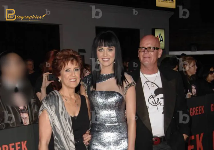 Katy perry with Parents