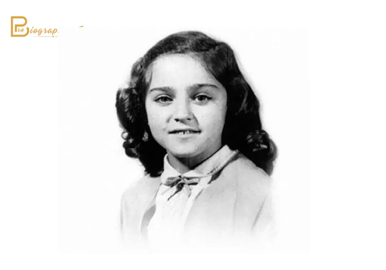 Madonna childhood